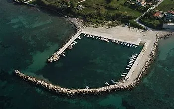 Artemis And Otel