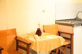 Otel Artemis And